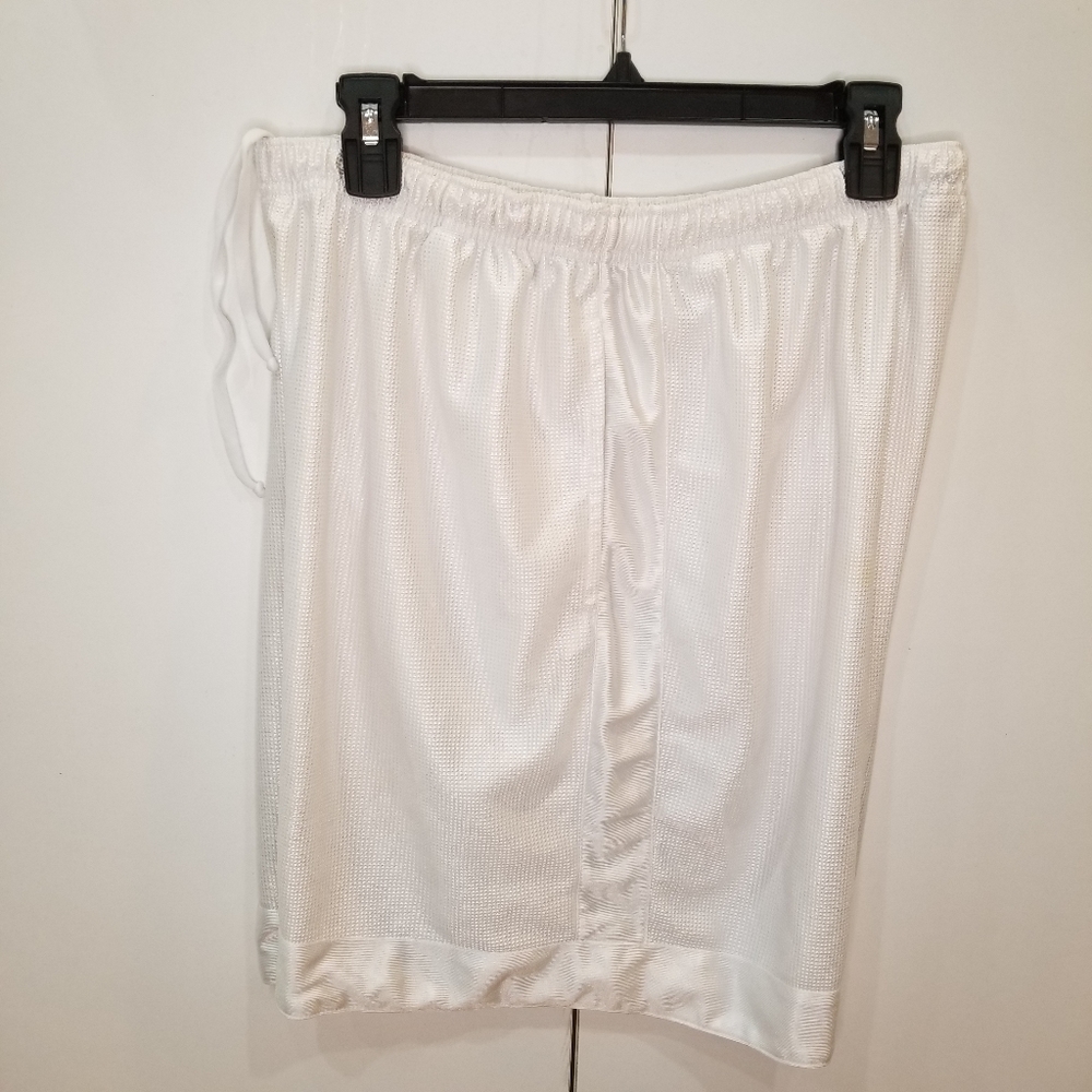 Fitness Gear White Shorts Large